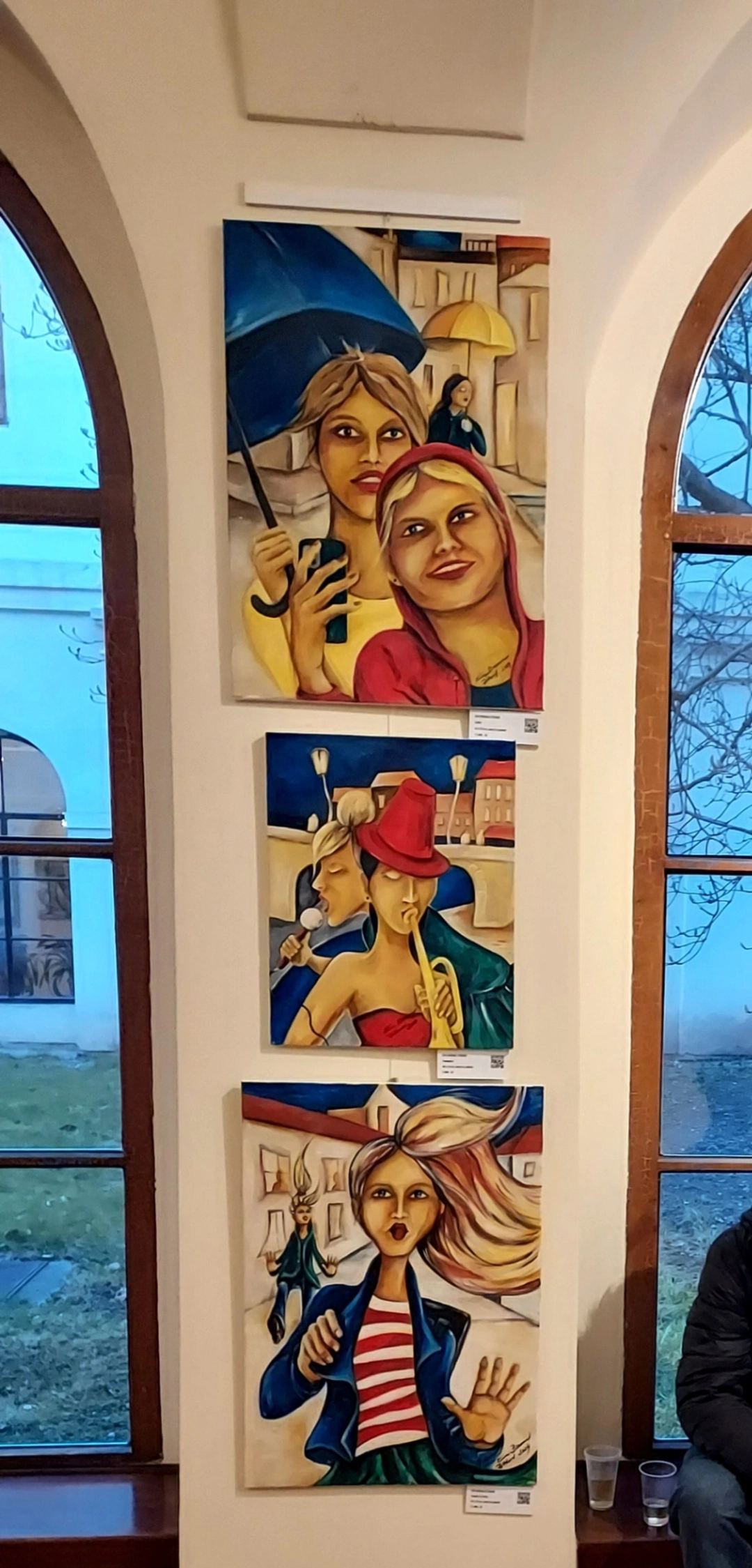 PANIKA VE VĚTRU